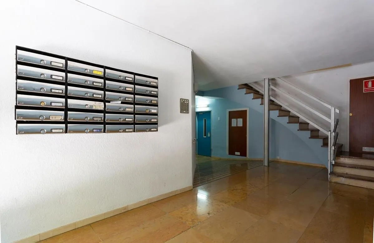 Beautiful Apartment In Montjuic Barcelona 0*,