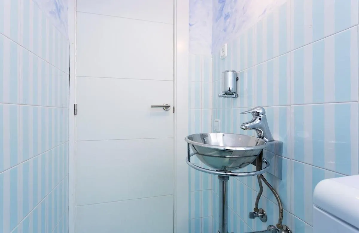 Beautiful Apartment In Montjuic Barcelona